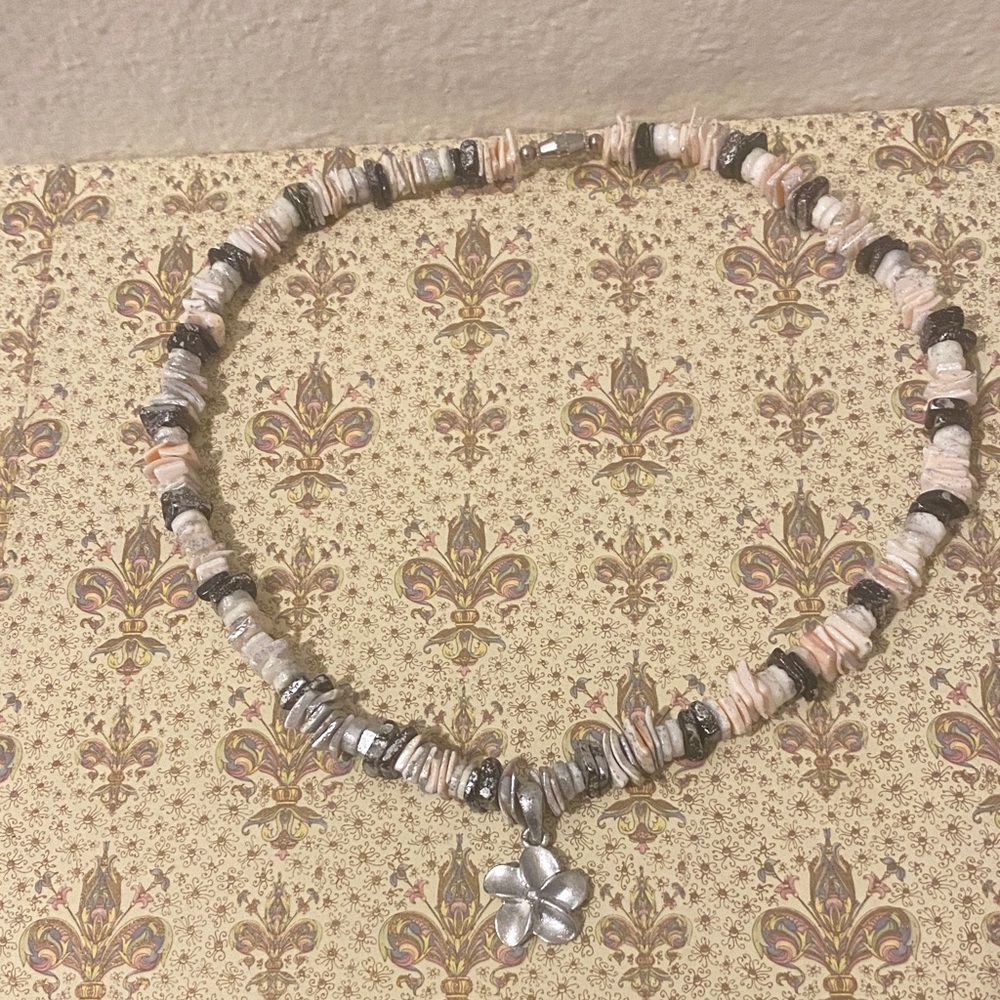 Handmade Pink and Silver Shell Bead Necklace with Flower Pendant